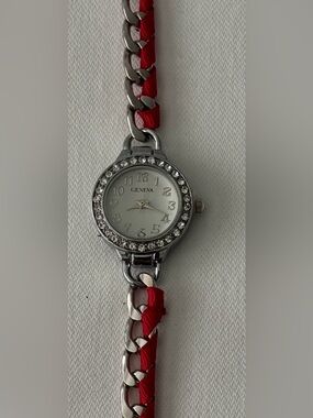⌚️$8 Fashion Silver Tone Watch with Red Braided Chain and Crystal Bezel